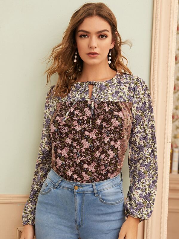

Allover Floral Print Tie Front Blouse, Multicolor, Luiza