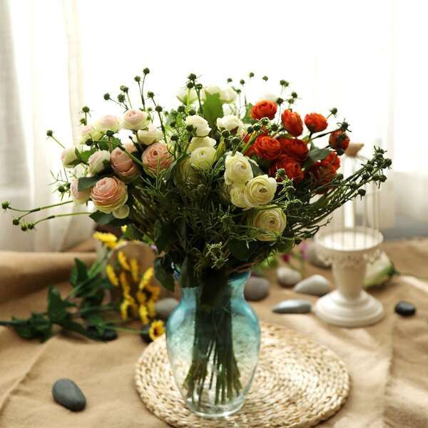

1bundle Artificial Flower With 12pcs Head