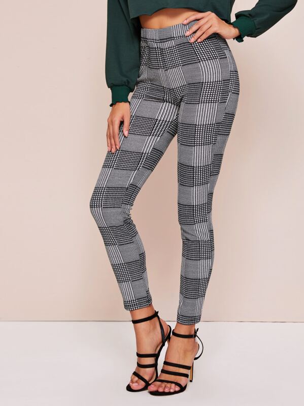 

Wide Waistband Plaid Pants, Black and white, Mary P.