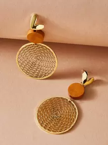 1對心形鏤空裝飾耳墜