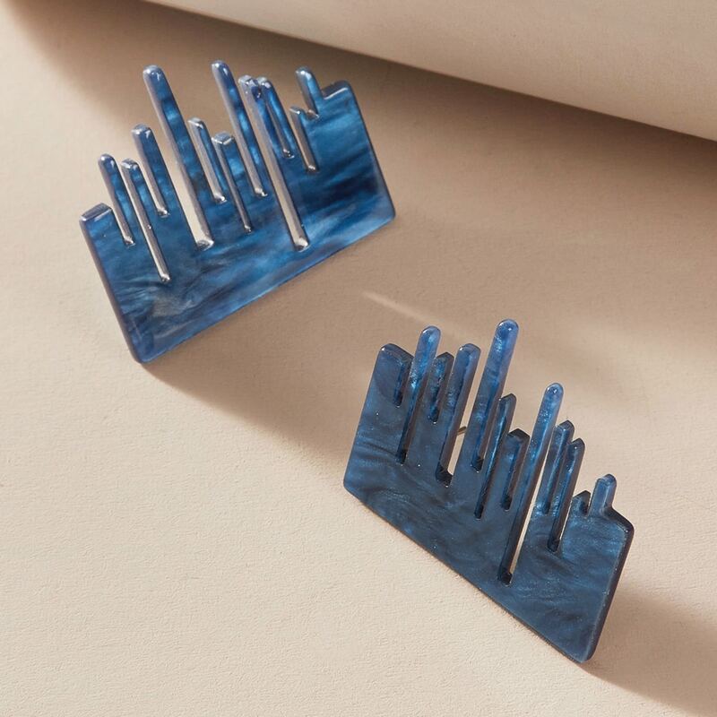 

1pair Irregular Stud Earrings, Blue