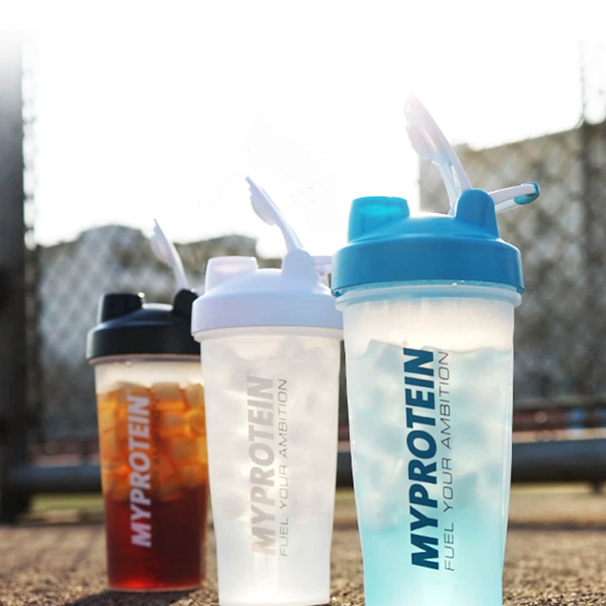

1pc Letter Graphic Sport Shaker Bottle, Multicolor