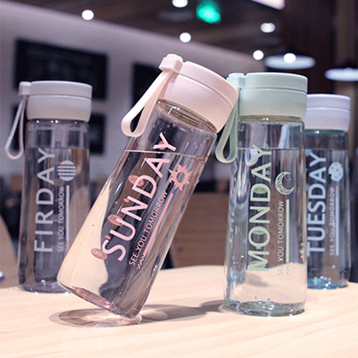 

1pc Portable Letter Graphic Plastic Water Bottle, Multicolor