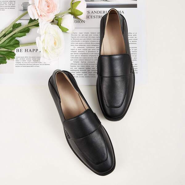

Stitch Detail Flat Loafers, Black