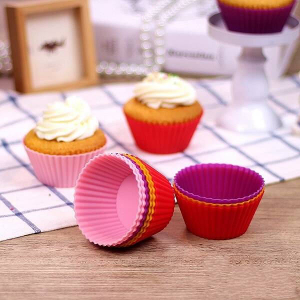 

12pcs Muffins Cupcake Silicone Mold