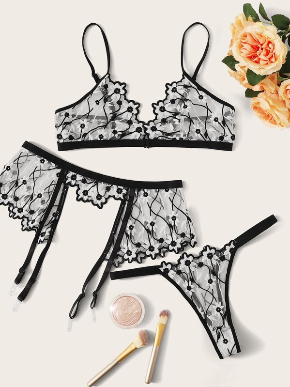 

Floral Embroidery Mesh Lingerie Set & Garter, White