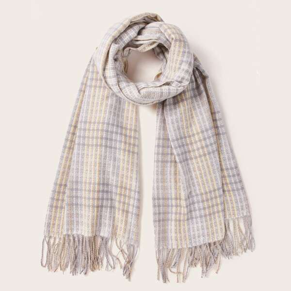 

Plaid Pattern Raw Hem Scarf, Multicolor