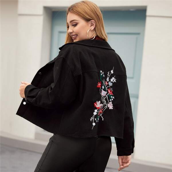 

Plus Flower Embroidered Back Raw Hem Denim Jacket, Black