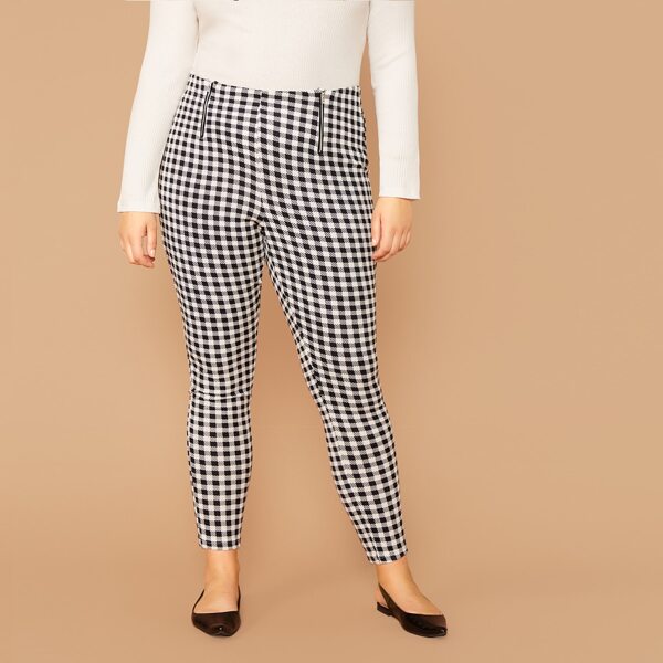 

Plus Zipper Detail Gingham Print Pants, Black and white