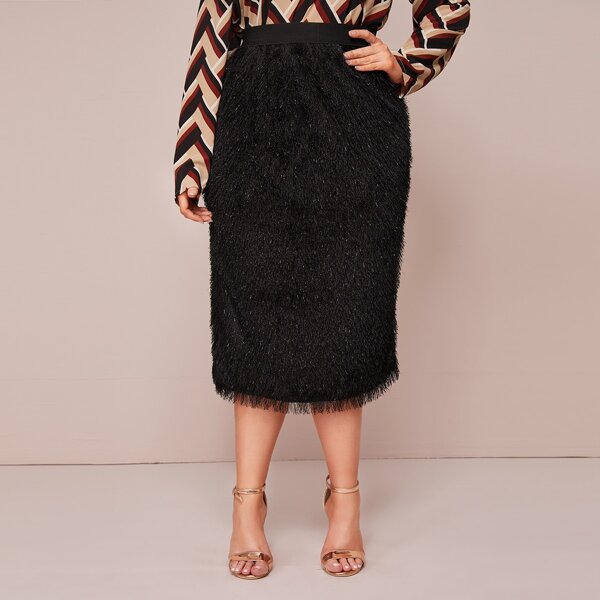 

Plus Fringe Straight Skirt, Black