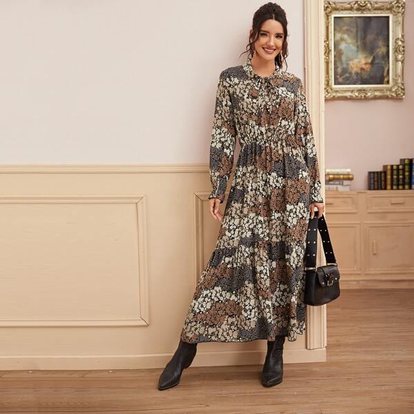 

Floral Print Tie Neck Dress, Multicolor