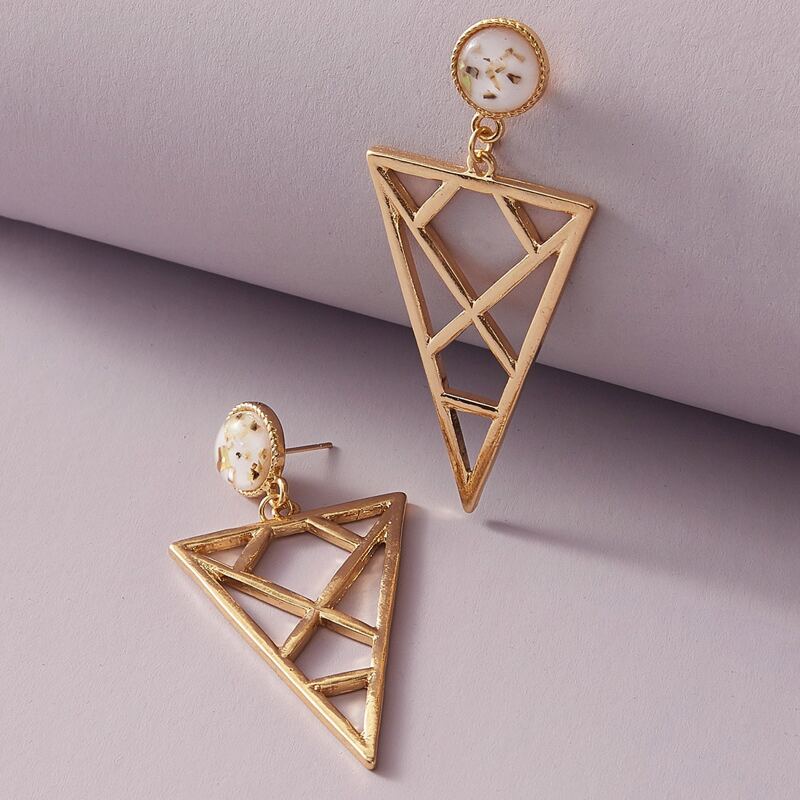 

1pair Hollow Out Triangle Drop Earrings, Gold
