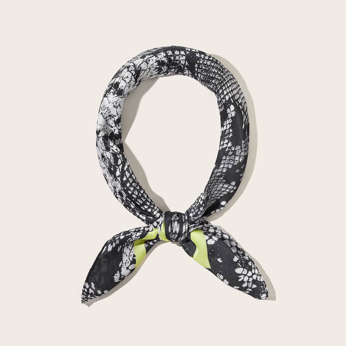 

Snakeskin Pattern Bandana, Multicolor