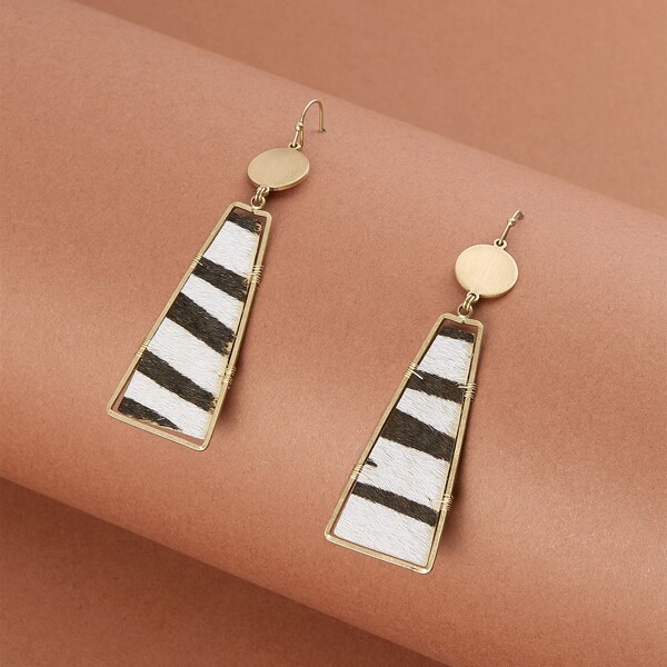 

1pair Cow Hair Zebra Rectangle Hook Earrings, Multicolor