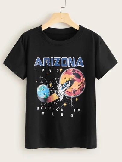 Camiseta con estampado de letra y dibujo