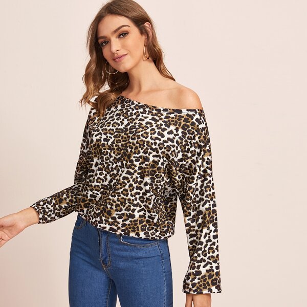 

Leopard Print Boat Neck Tee, Multicolor