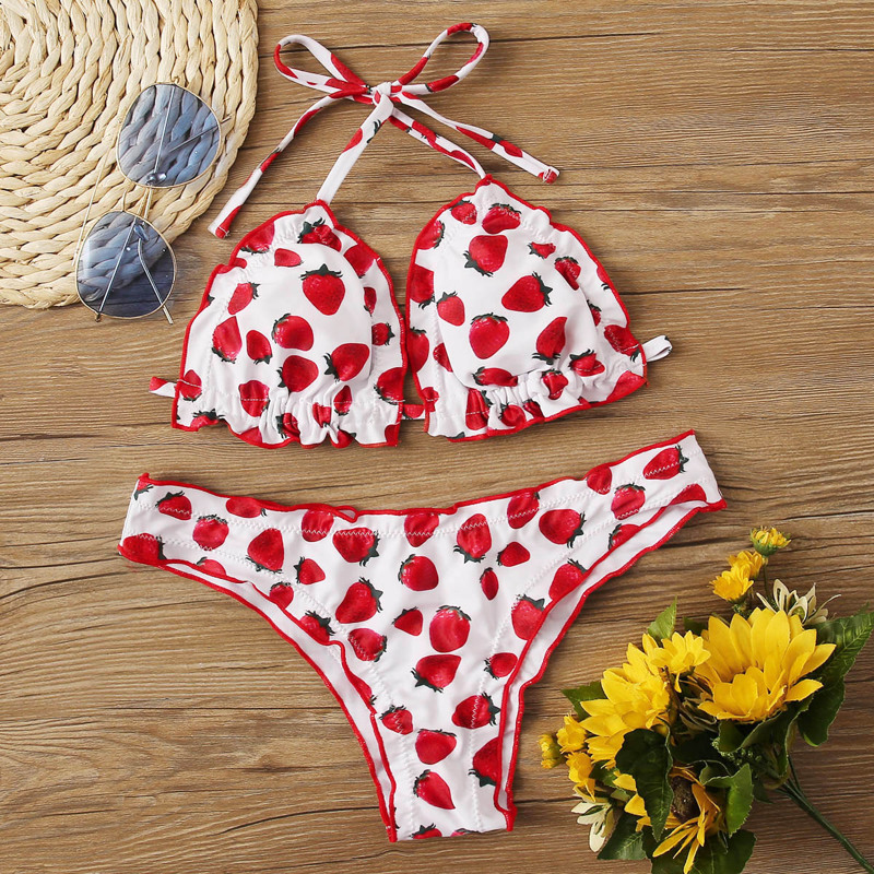 

Strawberry Lettuce Trim Triangle Bikini Set, Multicolor