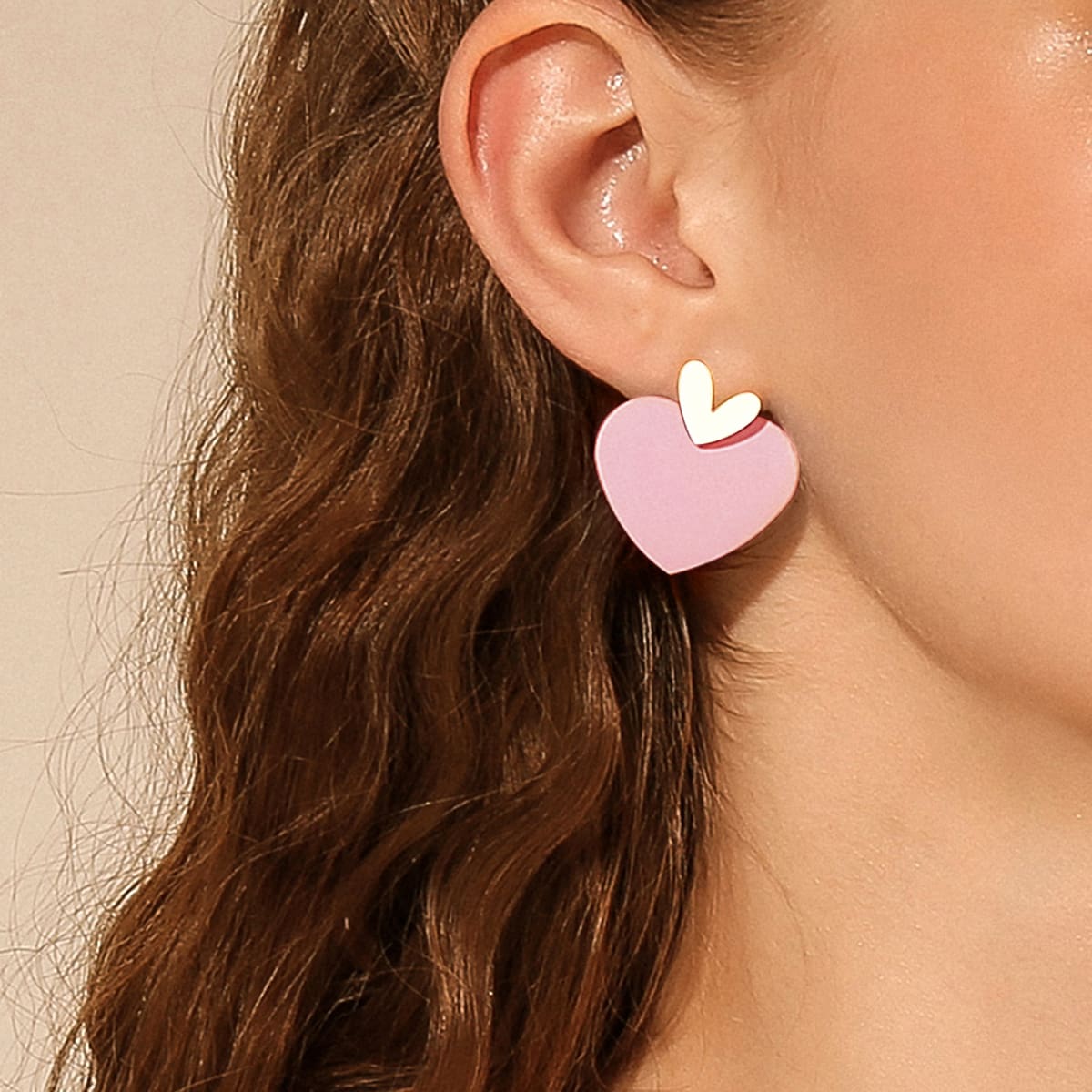 

1pair Two Tone Heart Drop Earrings, Pink