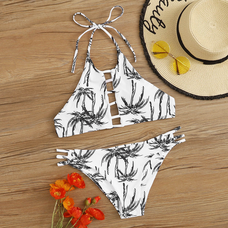 

Coconut Tree Print Top With Cutout Bikini Set, Black and white