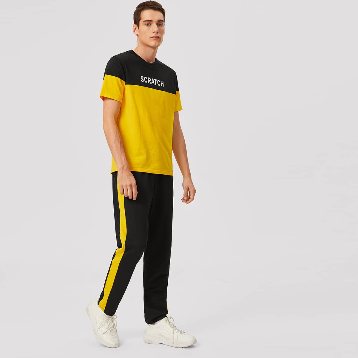 

Guys Letter Graphic Color Block Tee && Sweatpants Set, Multicolor