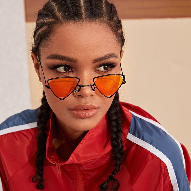 

Triangle Metal Frame Sunglasses With Case