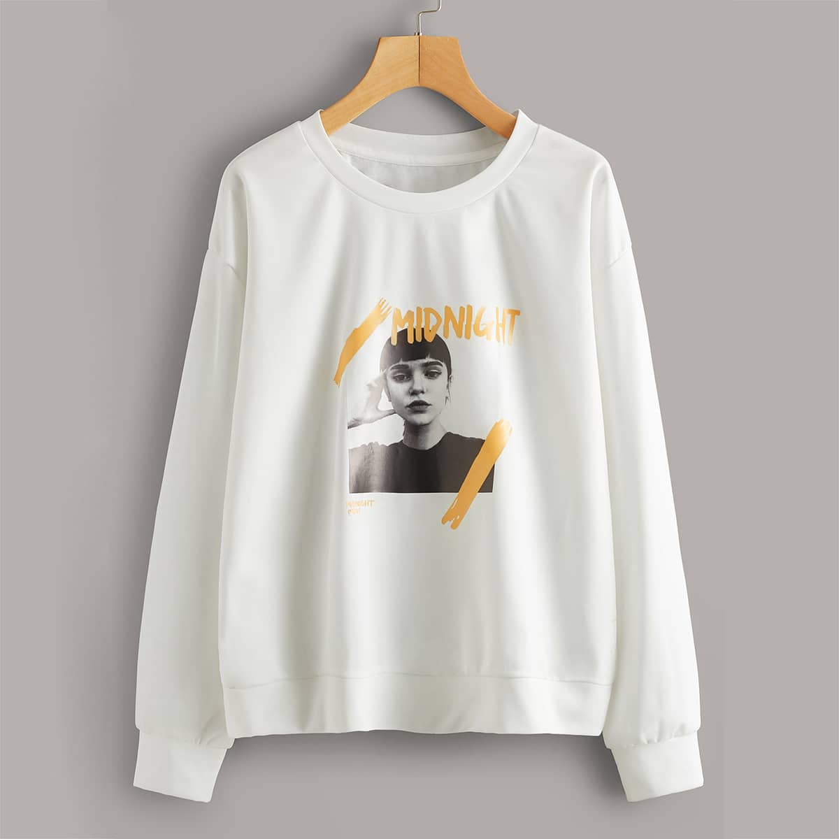 

Letter & Figure Graphic Sweatshirt, White