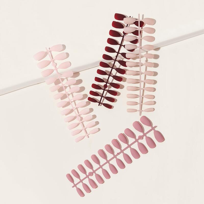 

96pcs Solid Fake Nails, Multicolor