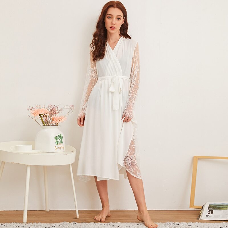 

Contrast Lace Belted Robe, White
