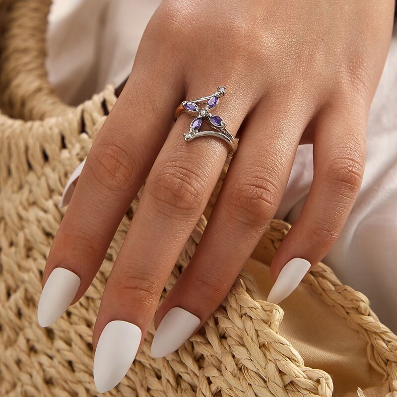 

1pc Rhinestone Engraved Flower Ring, Multicolor
