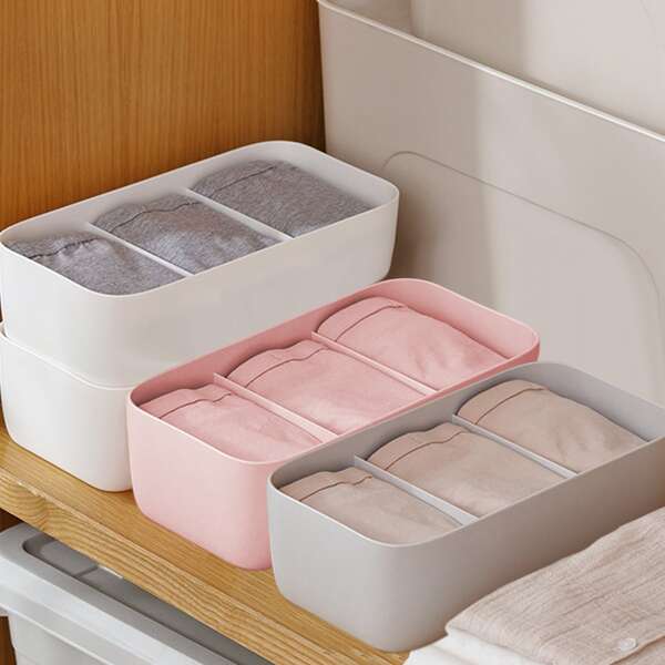 

1pc Random 3 Grid Sock Storage Box