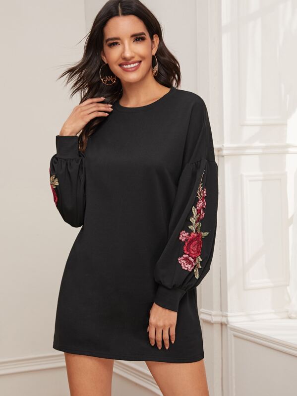 

Bishop Sleeve Floral Applique Sweatshirt Dress, Black, Juliana