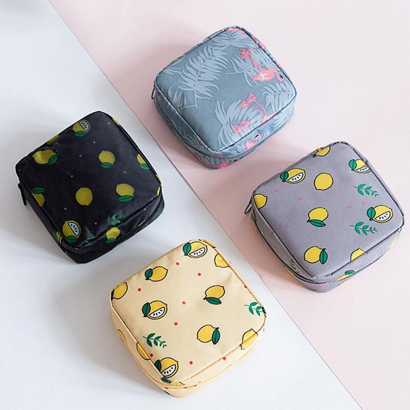 

1pc Portable Sanitary Napkin Storage Bag, Multicolor