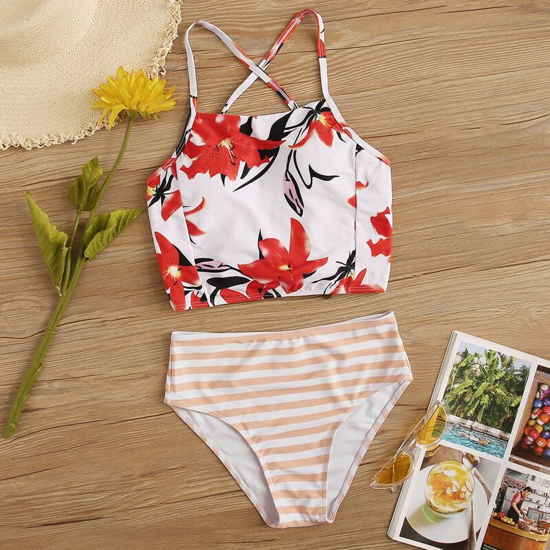 

Floral Criss Cross Back Top With Striped Bikini Set, Multicolor