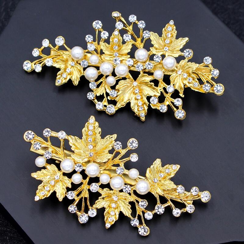 

2pcs Rhinestone Engraved Faux Pearl Decor Hair Clips, Gold