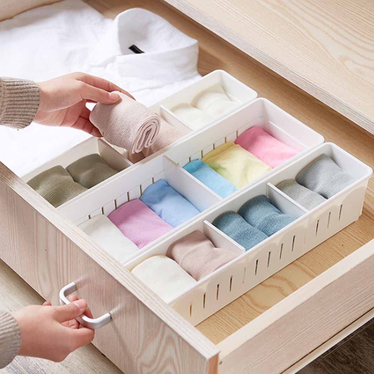 

1pc Random Multi-compartment Plastic Storage Box