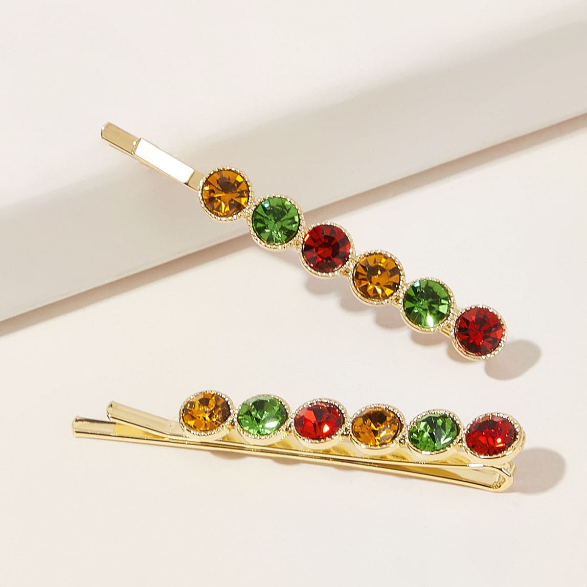 

2pcs Rhinestone Engraved Hair Clips, Multicolor