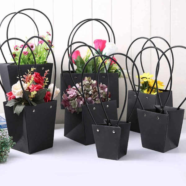 

1pc Random Flower Packaging Bag, Black