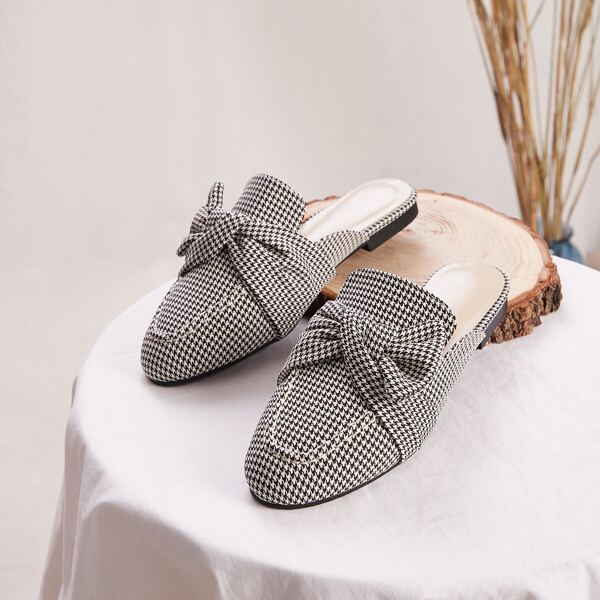 

Ruched Decor Houndstooth Flat Mules, Grey