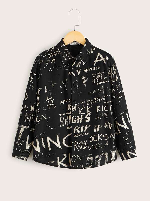 

Boys Letter Graphic Curved Hem Shirt, Black and white