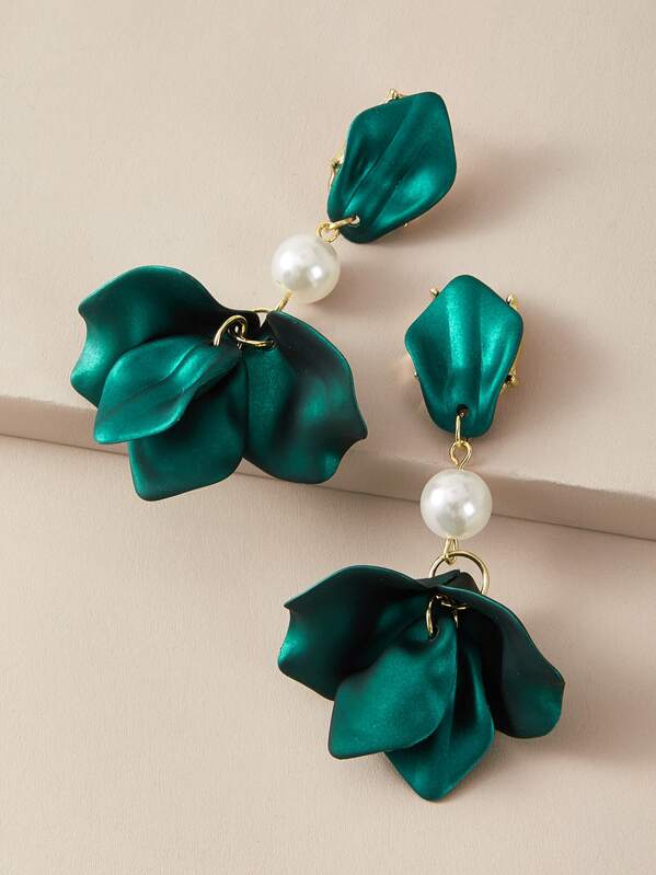 

1pair Faux Pearl Decor Flower Drop Earrings, Green