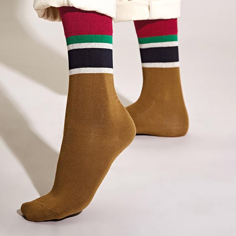 

1pair Colorblock Knitted Socks, Multicolor