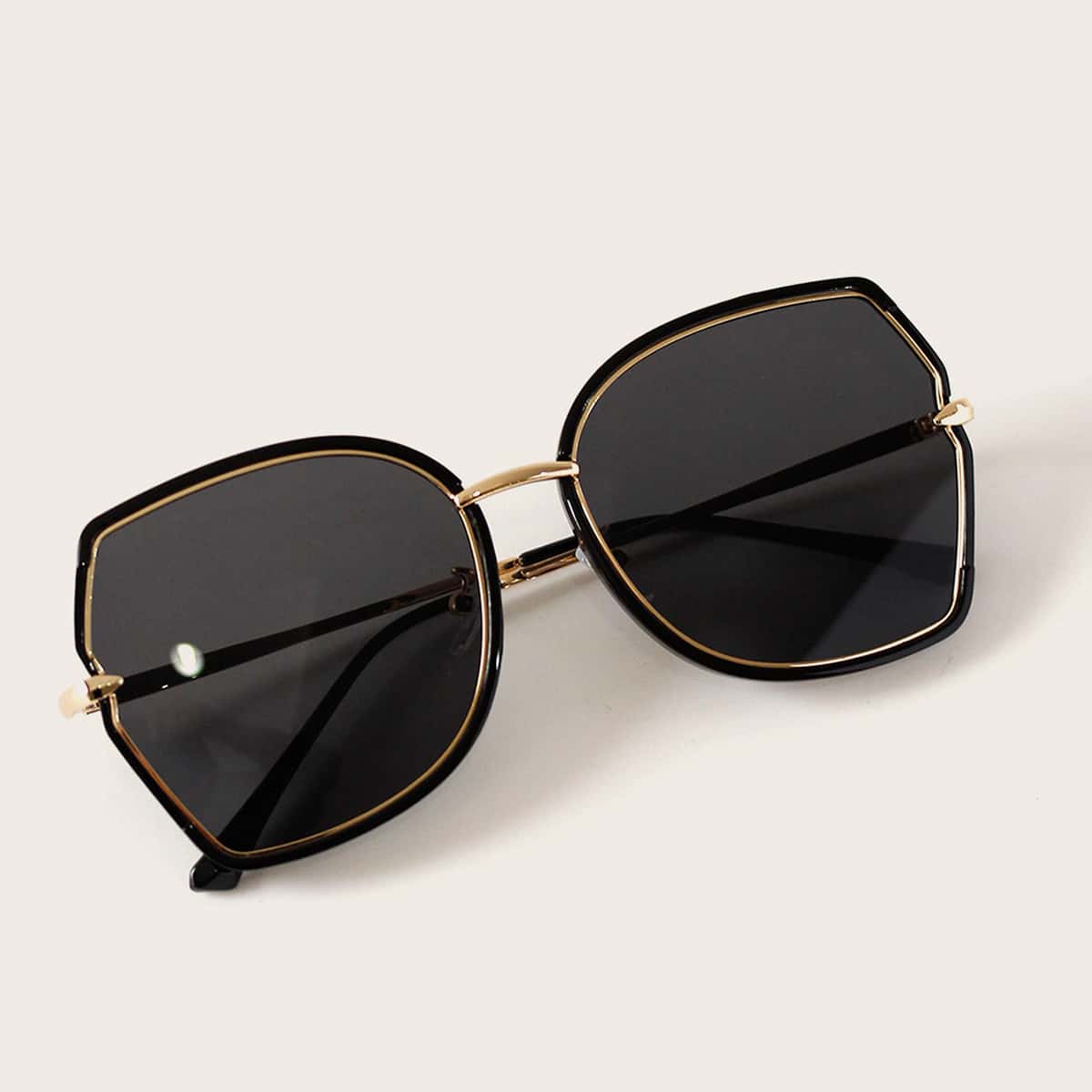 

Mixed Material Sunglasses, Black