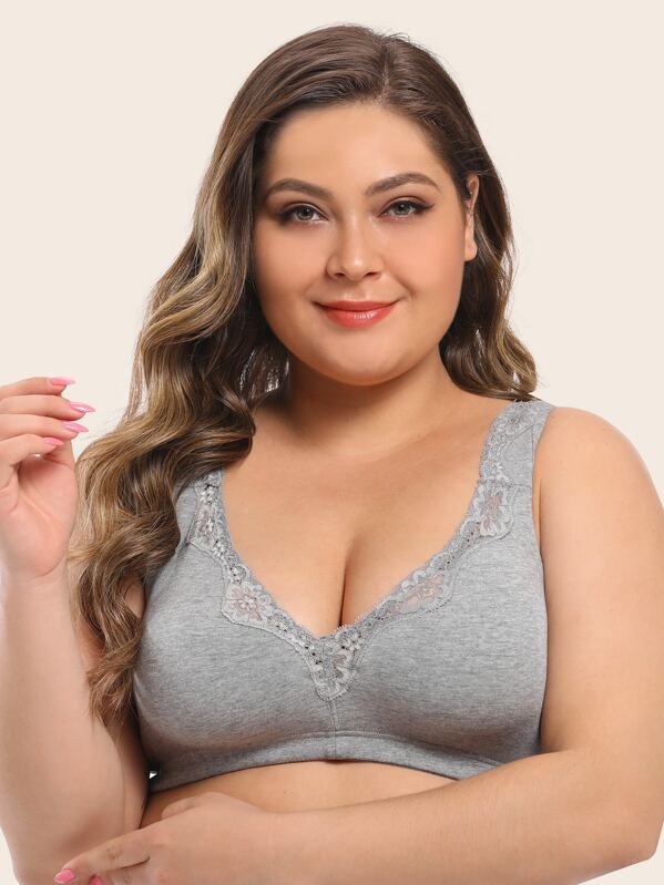 

Plus Lace Trim Bralette, Grey, Carol