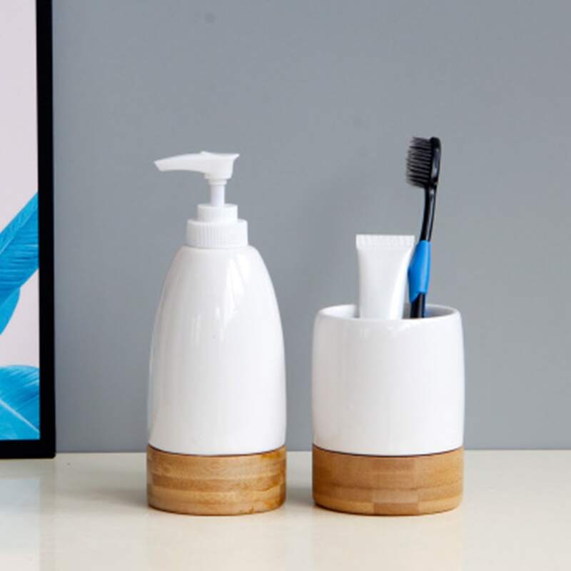 

1pc Refillable Bottle & 1pc Toothbrush Storage Box, White