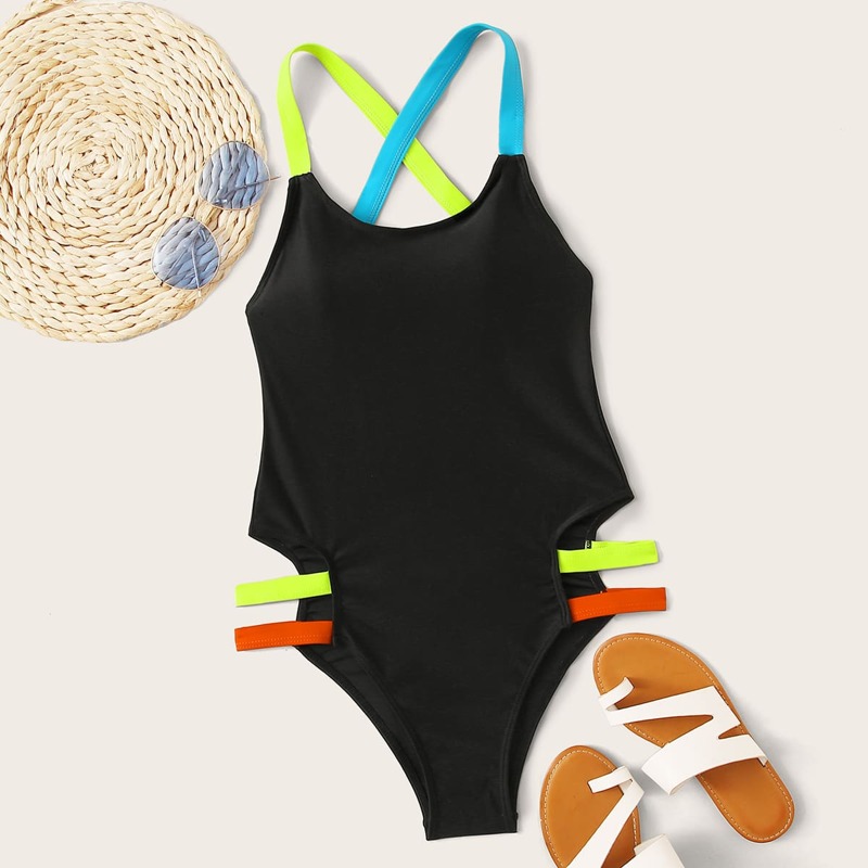 

Colorblock Cutout One Piece Swimwear, Black