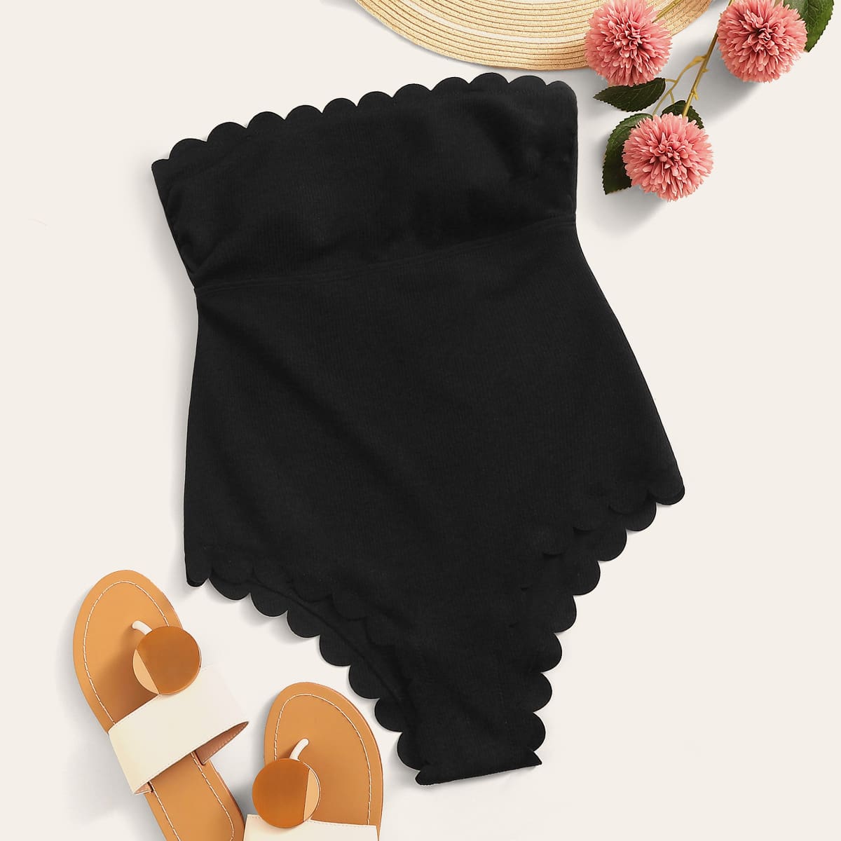 

Scallop Trim Bandeau One Piece Swimsuit, Black
