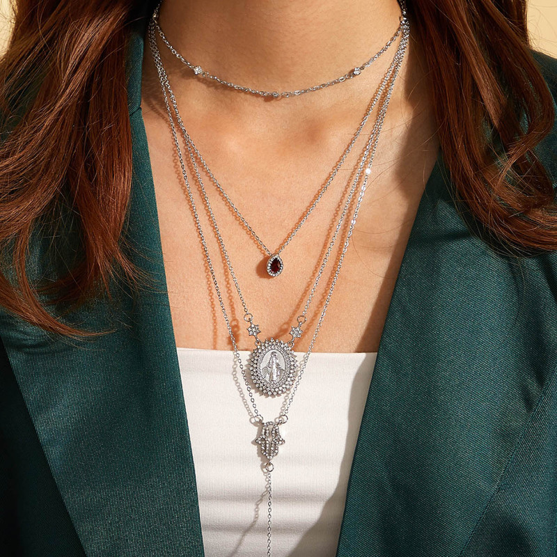 

1pc Rhinestone Engraved Hand Charm Layered Lariat Necklace, Silver
