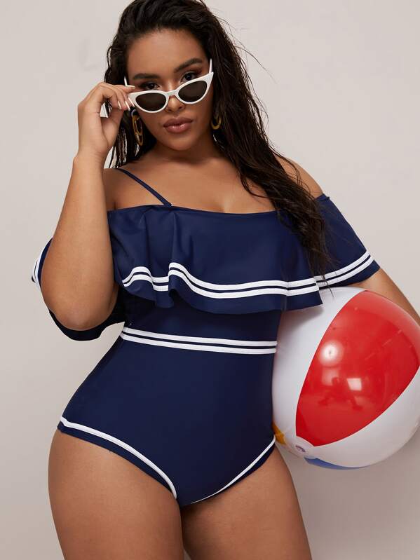 

Plus Contrast Side Flounce One Piece Swimwear, Navy, Emilie