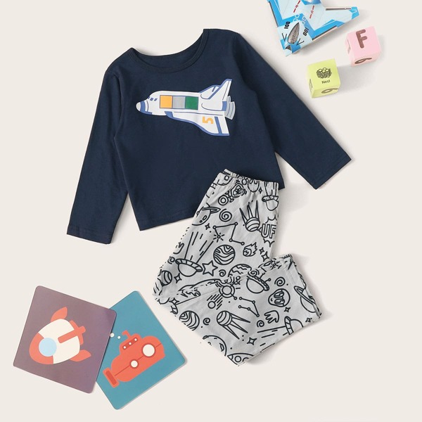 

Toddler Boys Galaxy Print Pajama Set, Multicolor