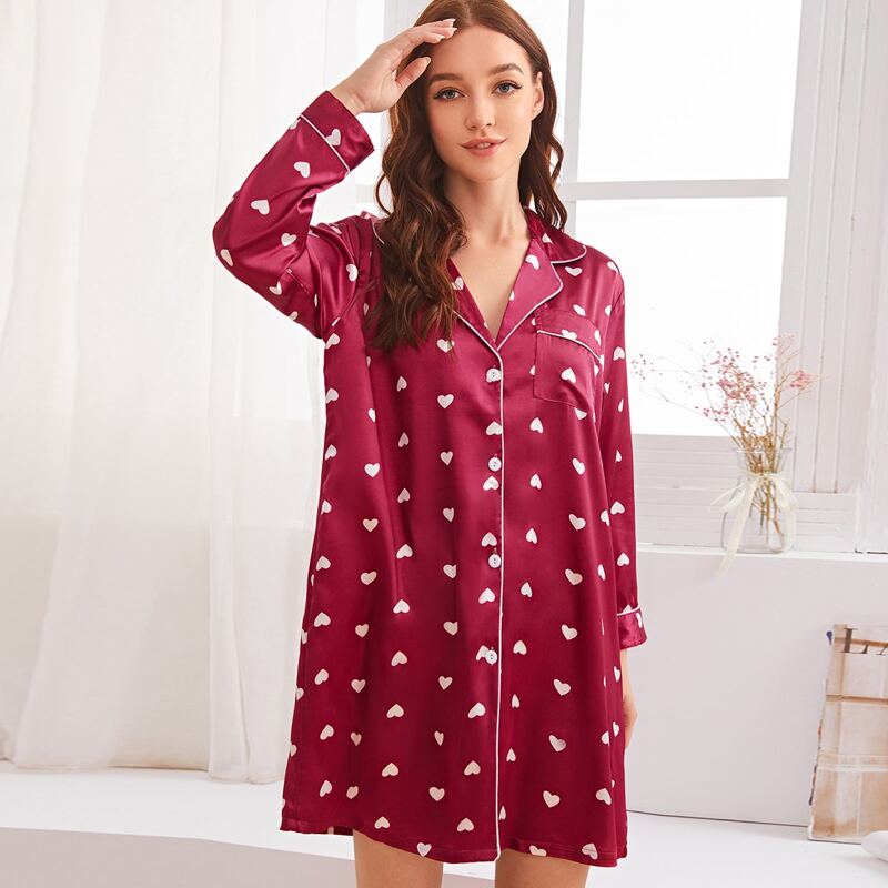 

Heart Print Button-up Satin Night Dress, Burgundy